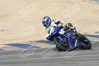 media/Nov-16-2025-Race Pace (Sun) [[8c5fa54630]]/Verified Riders/1-Turns 9 and 10 (925am)/